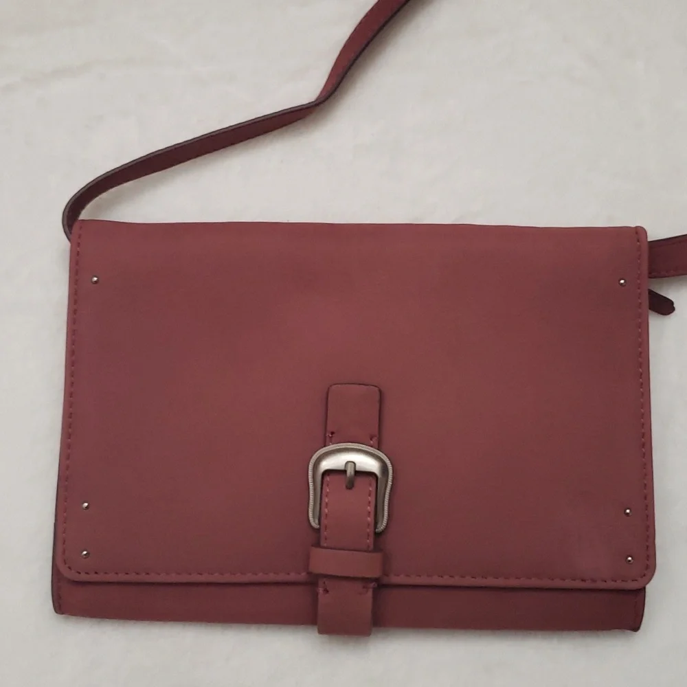 Luck Brand Women's‎ LYSA Convertible crossbody Deco Rose bag.